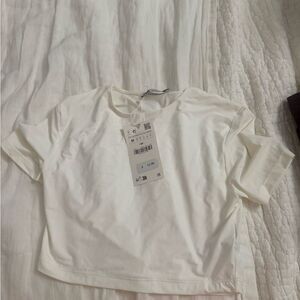 zara new cropped t shirt